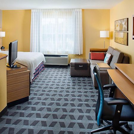 Towneplace Suites Manchester-Boston Regional Airport Exterior photo