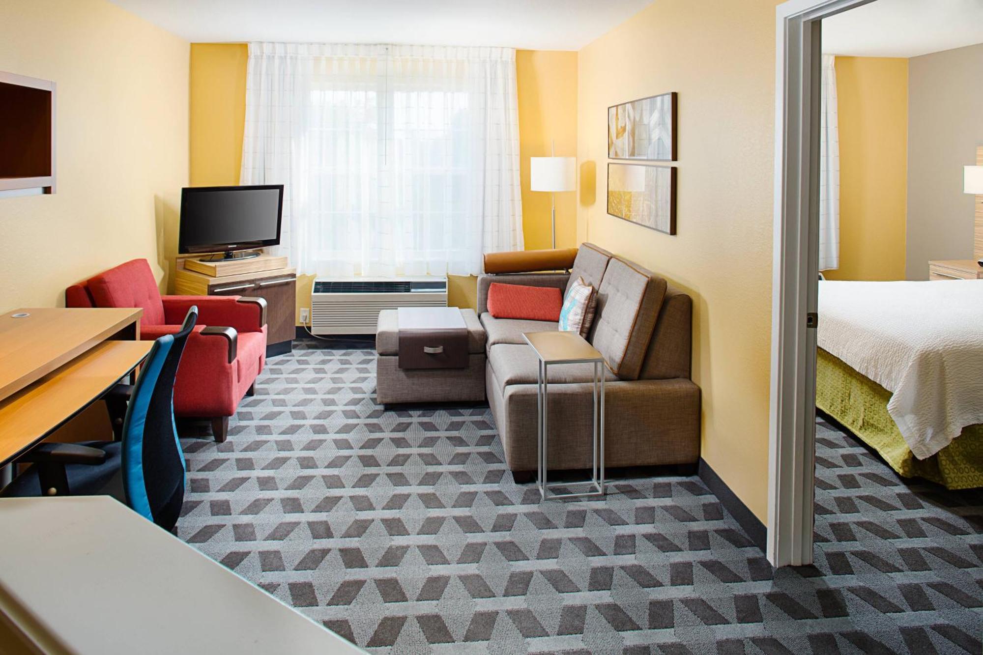 Towneplace Suites Manchester-Boston Regional Airport Exterior photo
